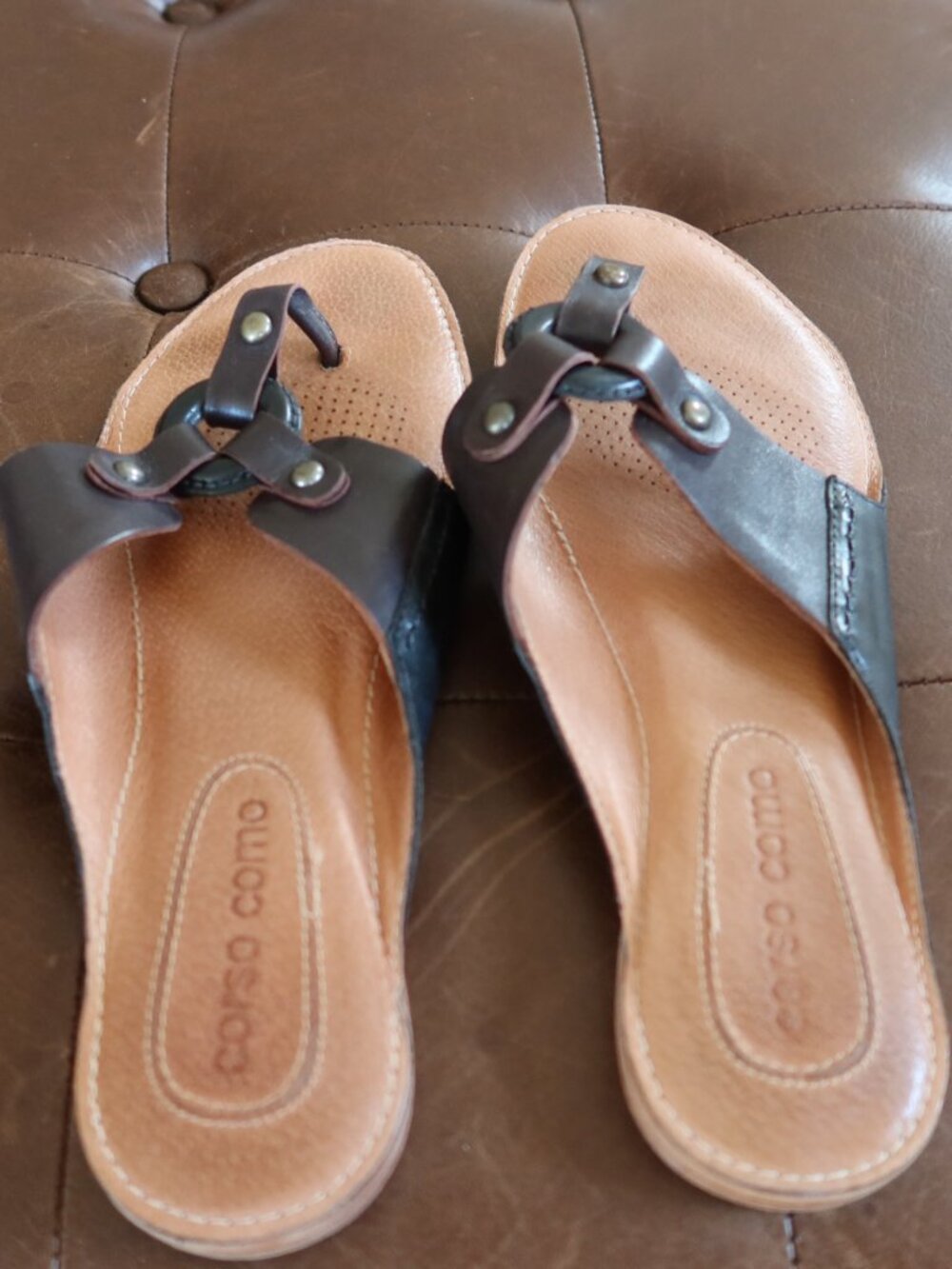 Corso Como St Lucia thong sandals brown and black leather 6 1/2 M with studs